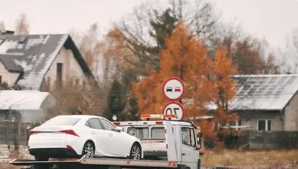 How to Choose the Right Towing Service in Liverpool During an Emergency