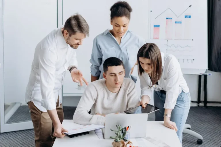 Why Businesses Choose Unified Work Management Tools