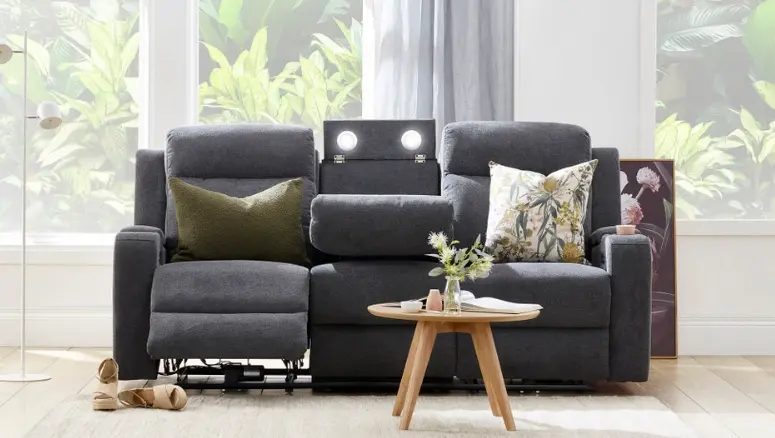 Recliner Couch: Blending Comfort, Style, and Functionality