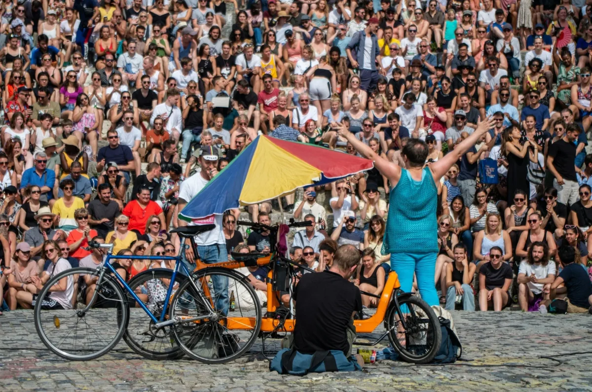 The Beginner’s Guide to Attending Events Alone Without Feeling Awkward