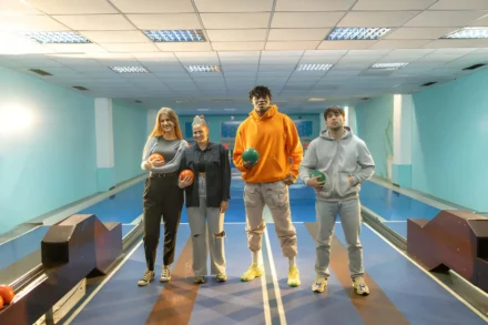 Bowling: A Timeless Indoor Sport for All Ages