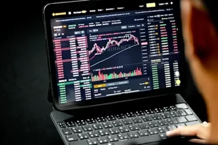 Portfolio Hedging: Taking a Short Without Selling