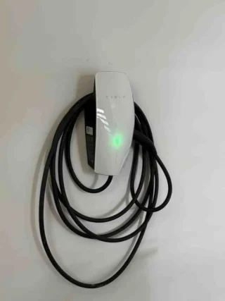 Home Sweet Charge: Installing Your Electric Vehicle Charger at Home